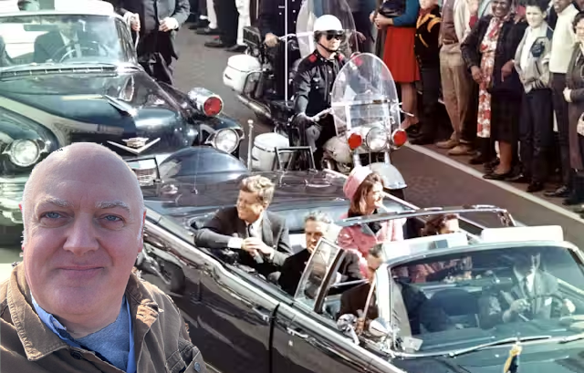 C © Hawkins tweet media