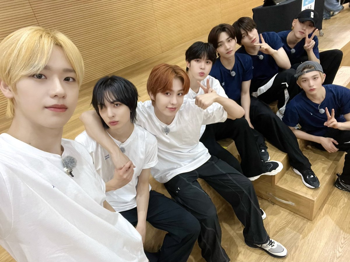 EPEX Official tweet media