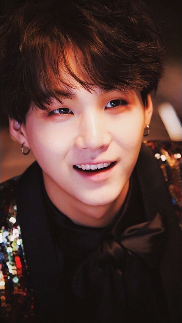 Вместе, несмотря ни на что 💜
WE LOVE YOU YOONGI
WE TRUST YOU YOONGI
FUTURES GONNA BE OKAY
#ARMYStandsWithSuga
#ARMYFOREVERBANGTANFOREVER