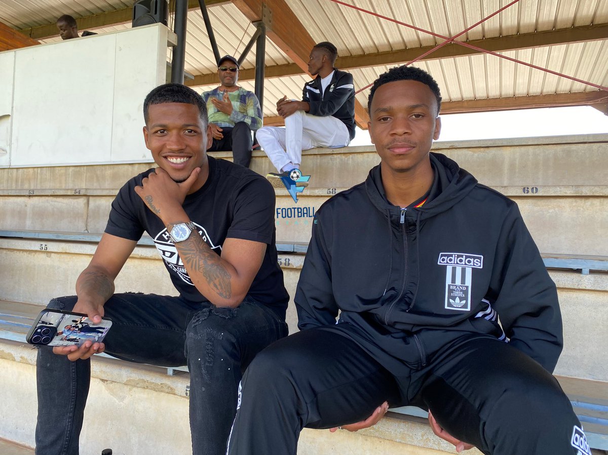Football__Stage's tweet photo. Motsepe Foundation Championship

Kaizer Chiefs defender Rushwin Dortley and Orlando Pirates striker Boitumelo Radiopane are here to watch their former teammates.

TUKS vs Cape Town Spurs https://t.co/rxnLvHNqQT