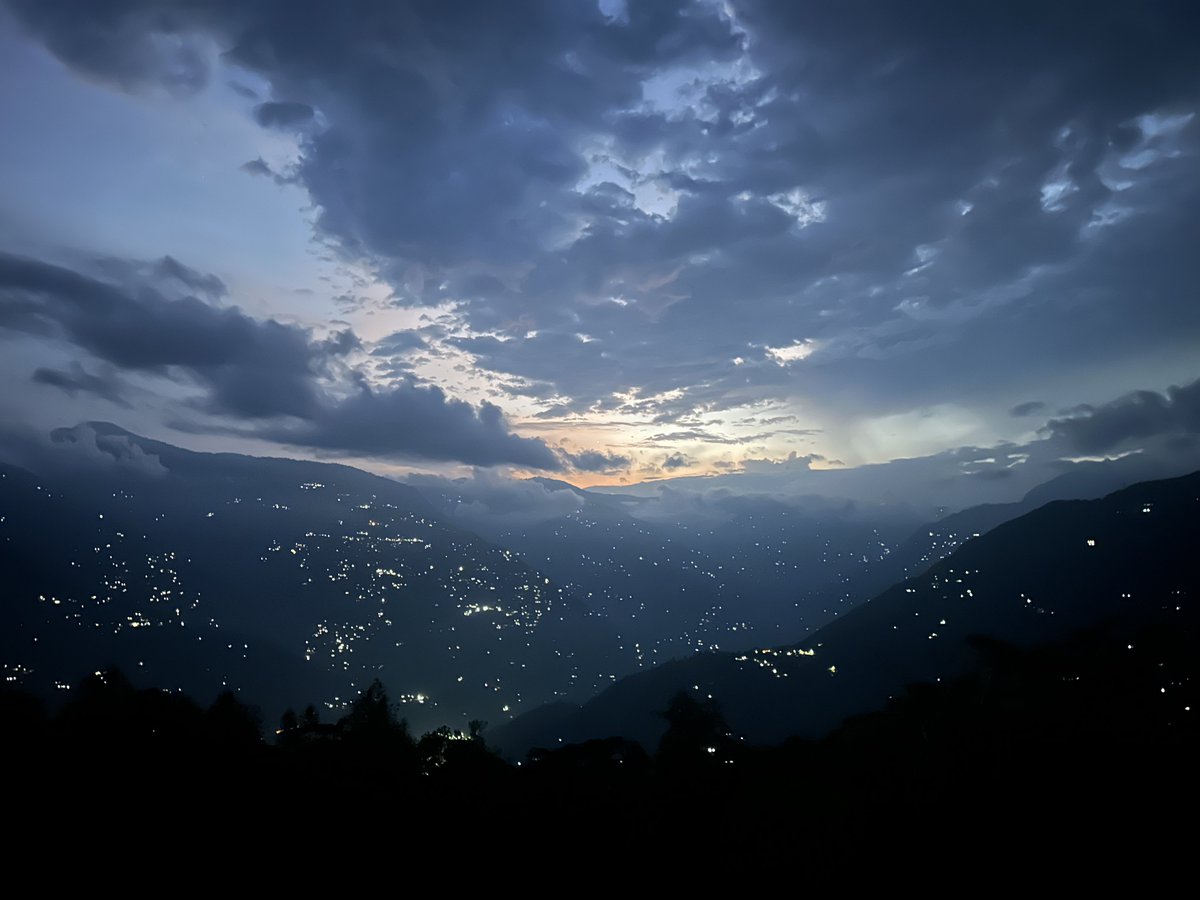 prakritea17's tweet photo. My view>>> https://t.co/eymkuCHJ4Z