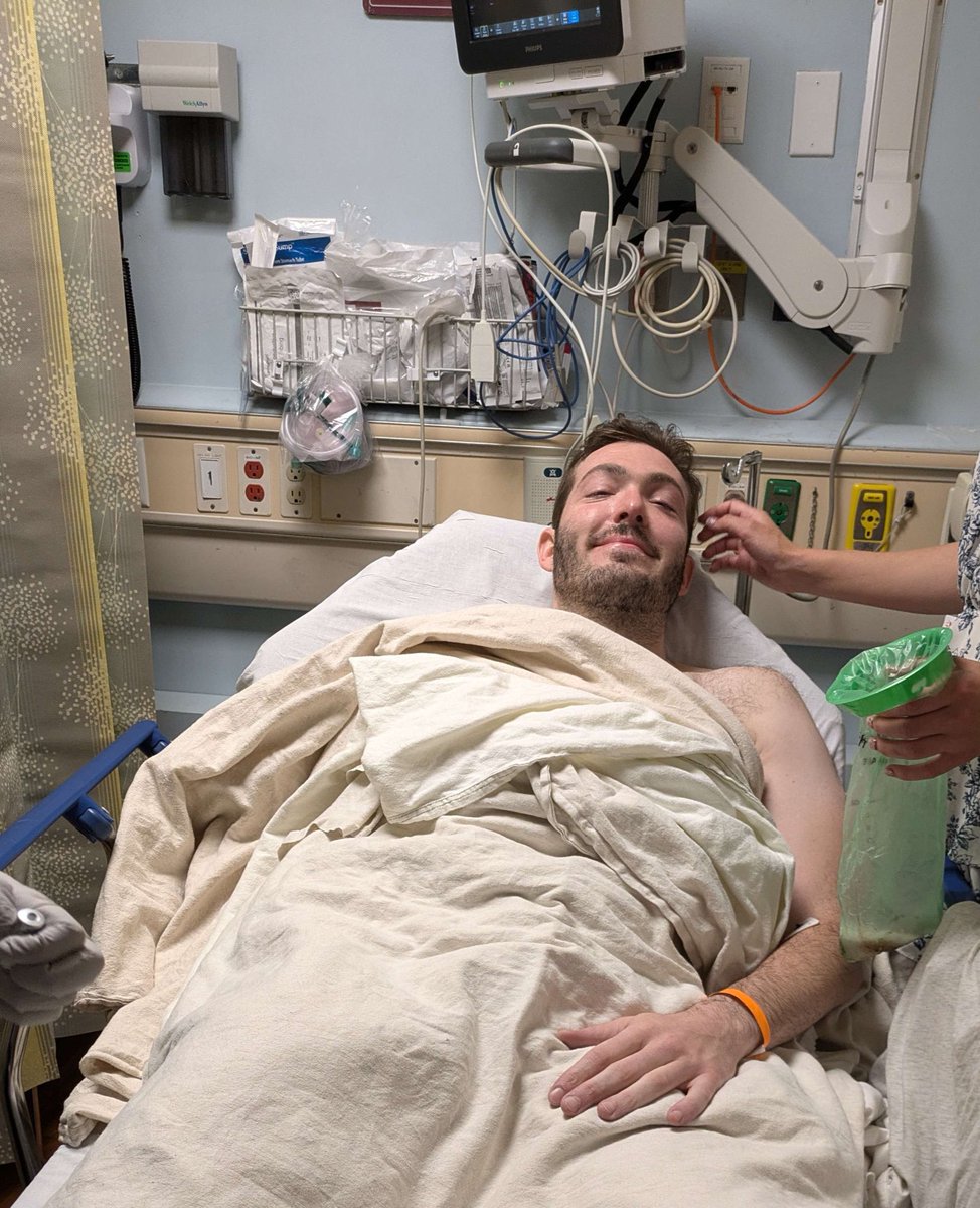 Slick Jagger is 🏡 tweet media