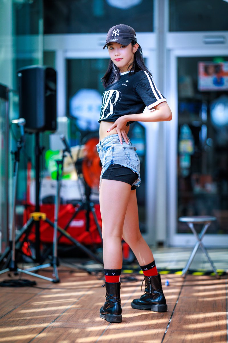 YUA - Search / X
