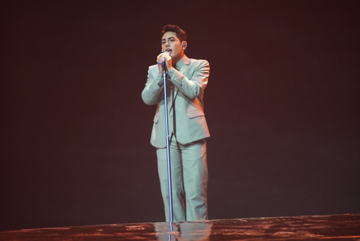 galinggg <a href="/stellajero_/">Stell Ajero</a>  HUHU

ito yung time na galing pa s'yang Cebu then he had to perform at #Wish10thAnniversary ... soliddd &lt;3