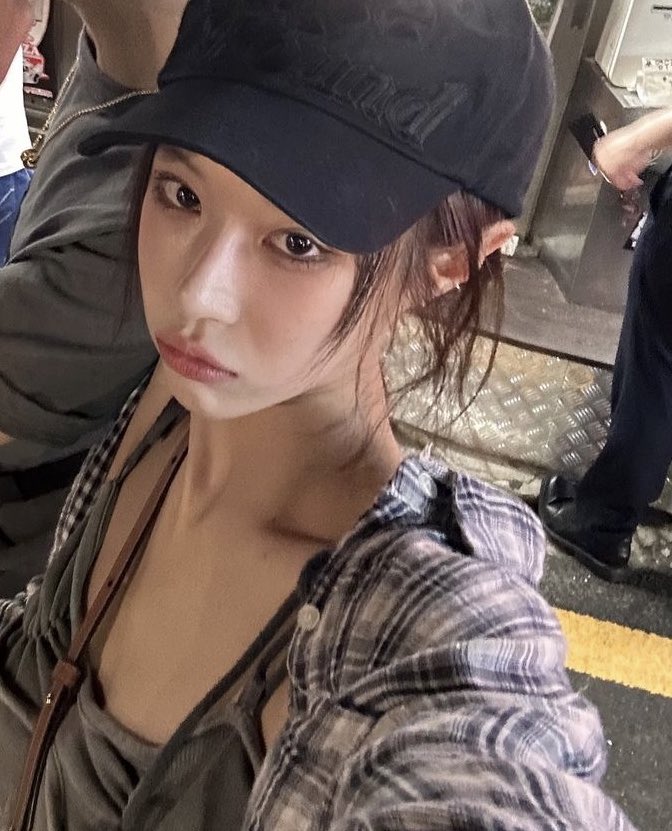 970915jo's tweet photo. 사복 느낌 좋은 댄서 로잘린을 영업합니다 https://t.co/cMMTcEFGGc
