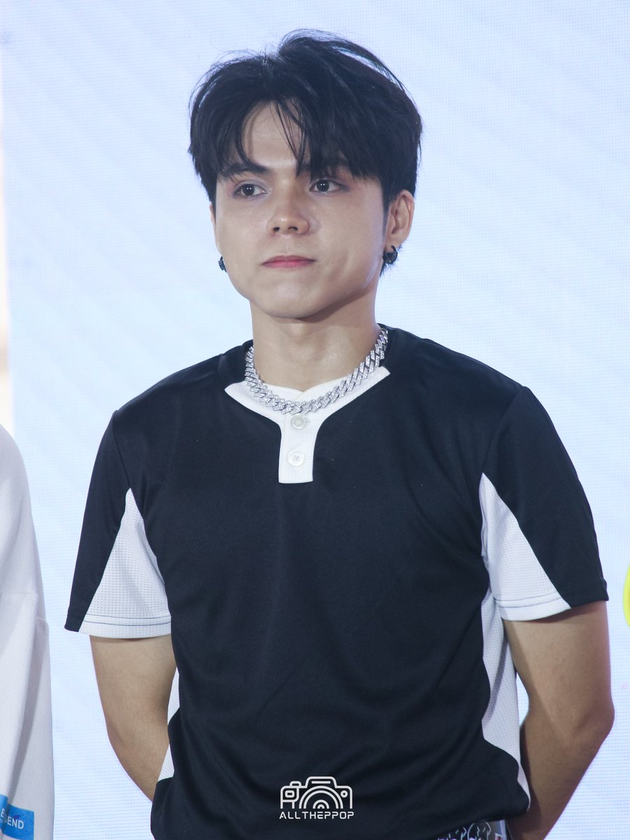 AllThePPop's tweet photo. 08242024 | Asian Wave Experience 2024
NEO JEM @neo__jem
GRABE NAPABILIB AKO SA BOSES NITO!
#NEO_PH #ReadyGlow
#AsianWaveExperience
@neophofficial https://t.co/N6YeYDtxBR