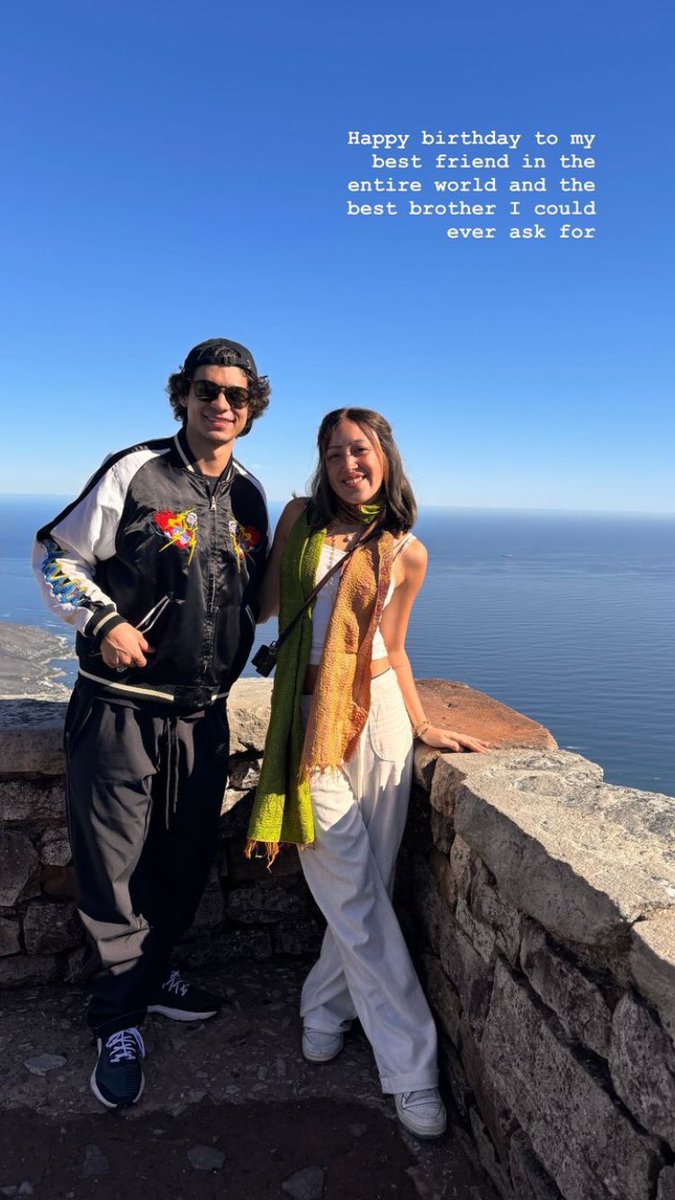 invkigo's tweet photo. 🥳 | Iñaki Godoy via Mia Godoy’s IG stories. #HappyBirthdayIñakiGodoy https://t.co/hxRAzWpkVu