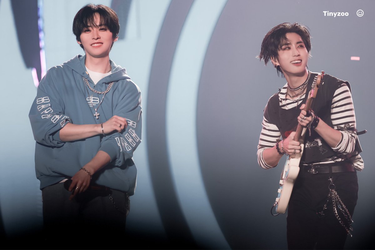 240825

🐰🐿️HD
#Straykids #Han #LeeKnow 
#스트레이키즈     #한밍 #믾성 #minsung