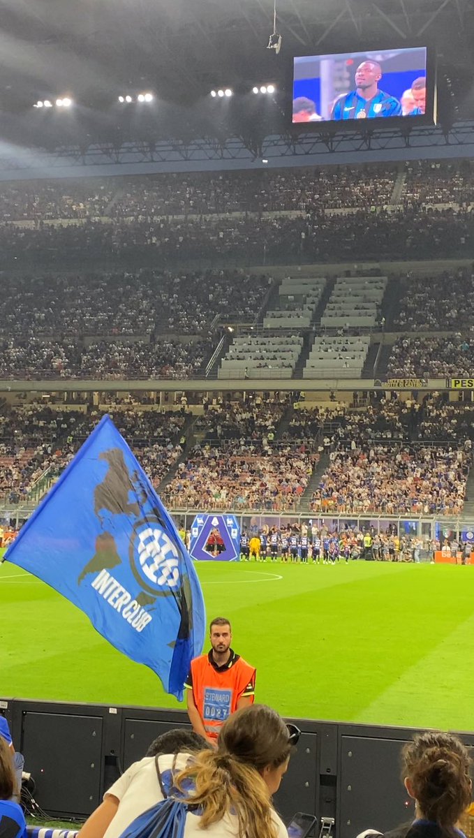 45EMDE's tweet photo. 112ème match ⚽️
🏟 : San Siro
⚽️ : Inter - Lecce (2-0)
🎟 : 170€
👕 : 172,99€
✅ : PIÙ BEL GIORNO DEL MIA VITA
❌ :
#INTLEC https://t.co/KfeRYdMJxY
