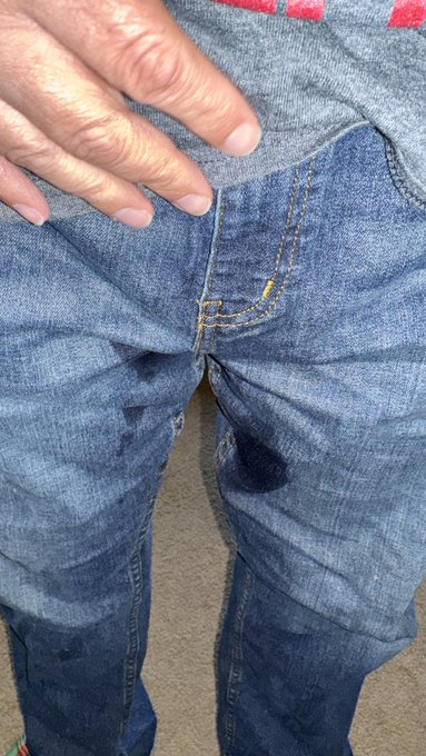My diaper leaked again after getting home from work! #omorashi #wetting #wettingmyself #wettingdiaper<a href="/tag/diaperlover"class="tags"><span>#diaperlover</span></a><a href="/tag/wetting"class="tags"><span>#wetting</span></a><a href="/tag/omorashi"class="tags"><span>#omorashi</span></a><a href="/tag/wettingmyself"class="tags"><span>#wettingmyself</span></a>