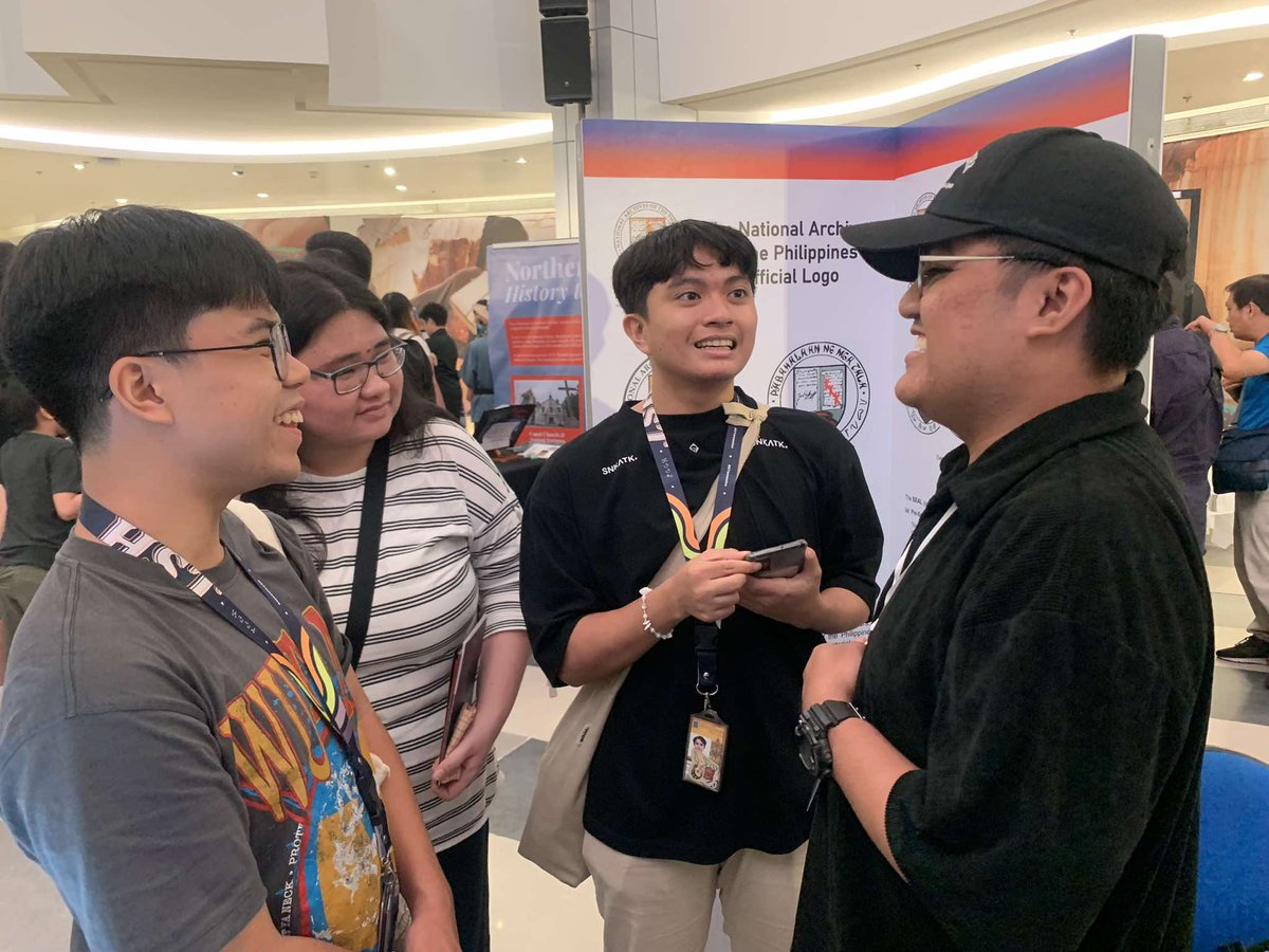 seyyyyyddddd's tweet photo. Discussing our Spanish holdings, how to access, and the importance of our archives to the visitors was quite the experince. Hopefully, I was of some help
#histoex https://t.co/c1huEKUF7b