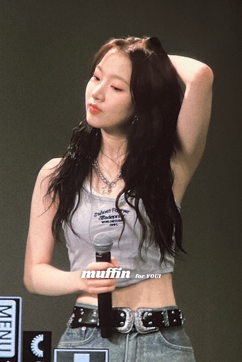 iloveyoui0424's tweet image. 240825 pre #유아이 #YOUI
JAPAN LIVE SummerBreeze

지현아아아ㅏㅏ 👋🏻🐰

#드림노트
#DreamNote #ドリームノート