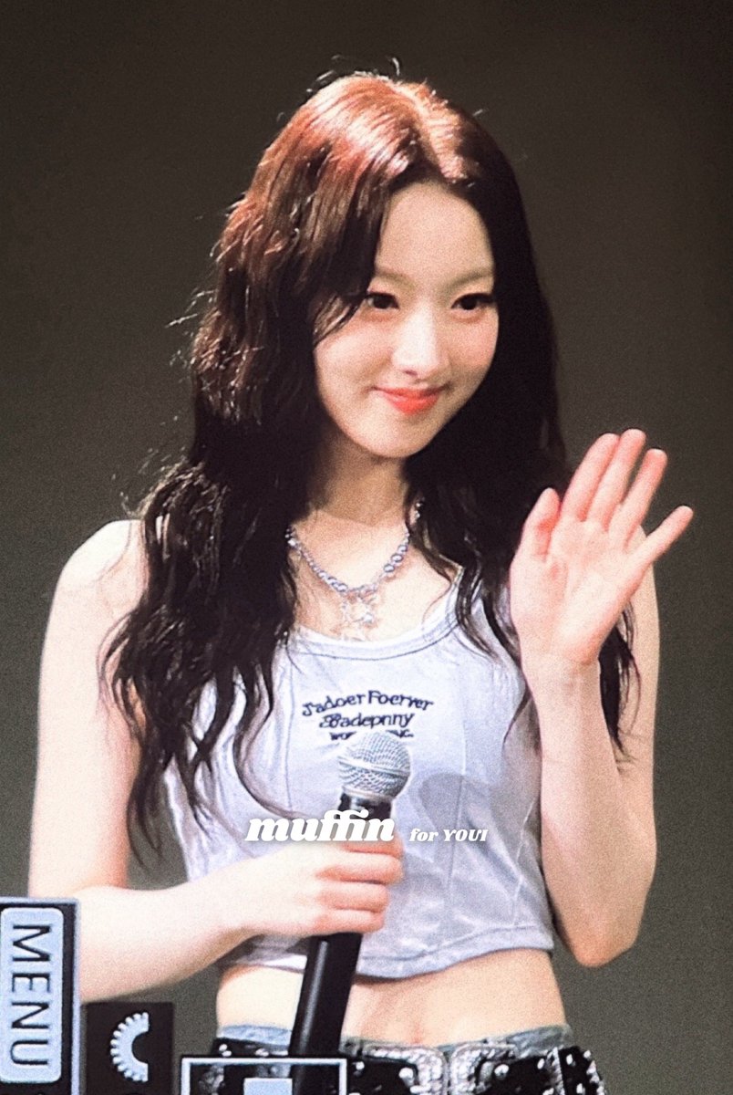 iloveyoui0424's tweet image. 240825 pre #유아이 #YOUI
JAPAN LIVE SummerBreeze

지현아아아ㅏㅏ 👋🏻🐰

#드림노트
#DreamNote #ドリームノート