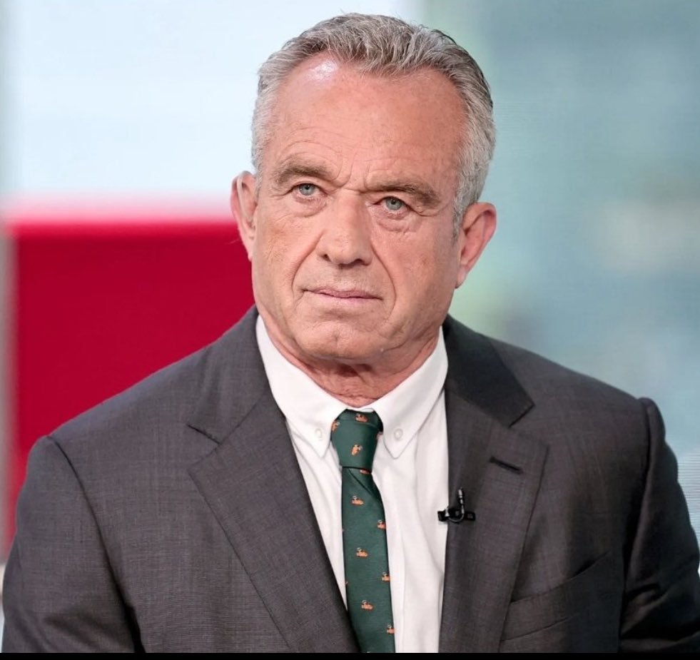 BREAKING: Robert F. Kennedy Jr Says, "We need to get off of processed foods and get back on real food and get strong again."

Do you agree with him?

A. YES 
B. NO