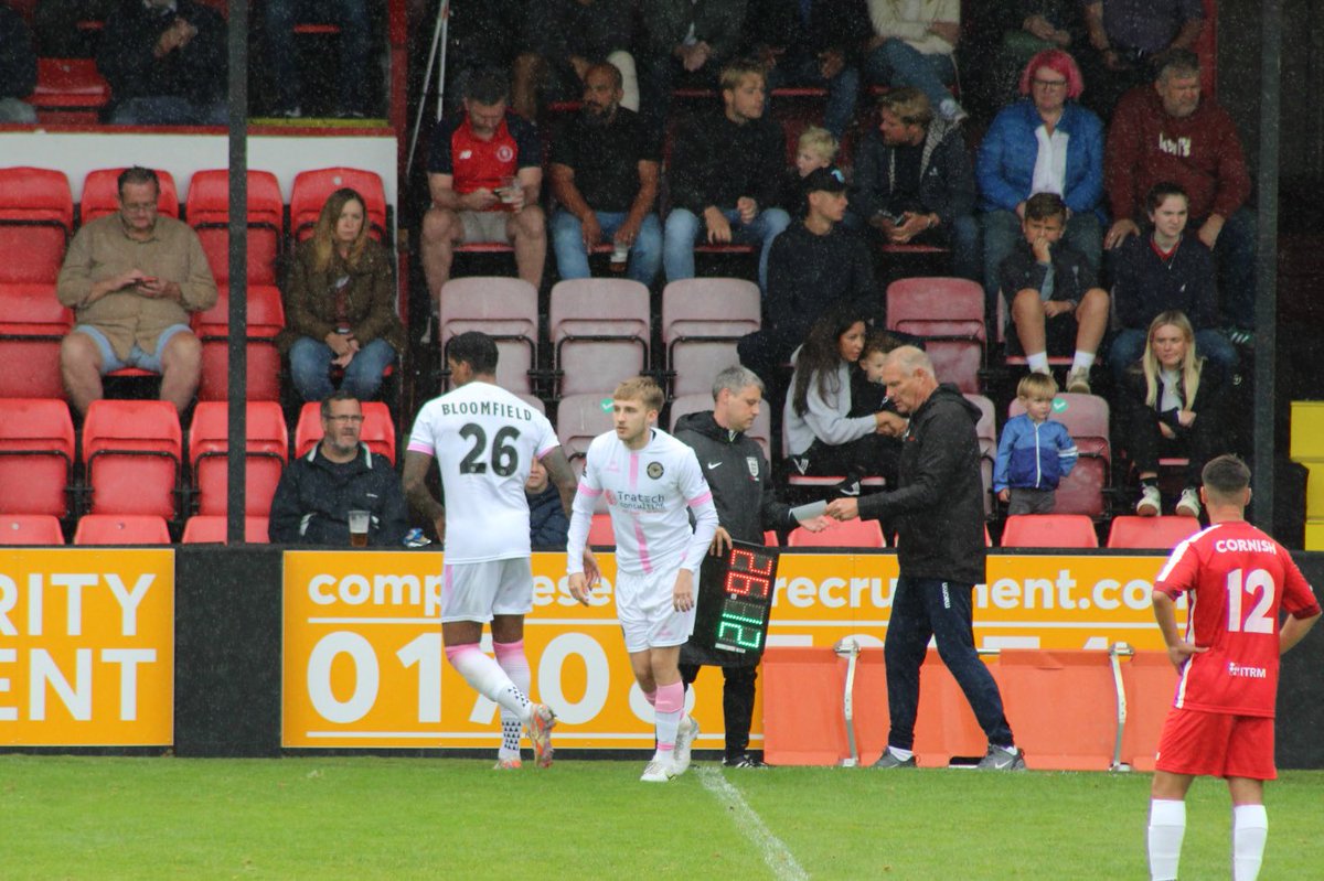 After being out for over a year it was a great feeling to get some minutes on the pitch despite the result yesterday ⚽️ thank you to everyone who has helped me and see you for the game tomorrow