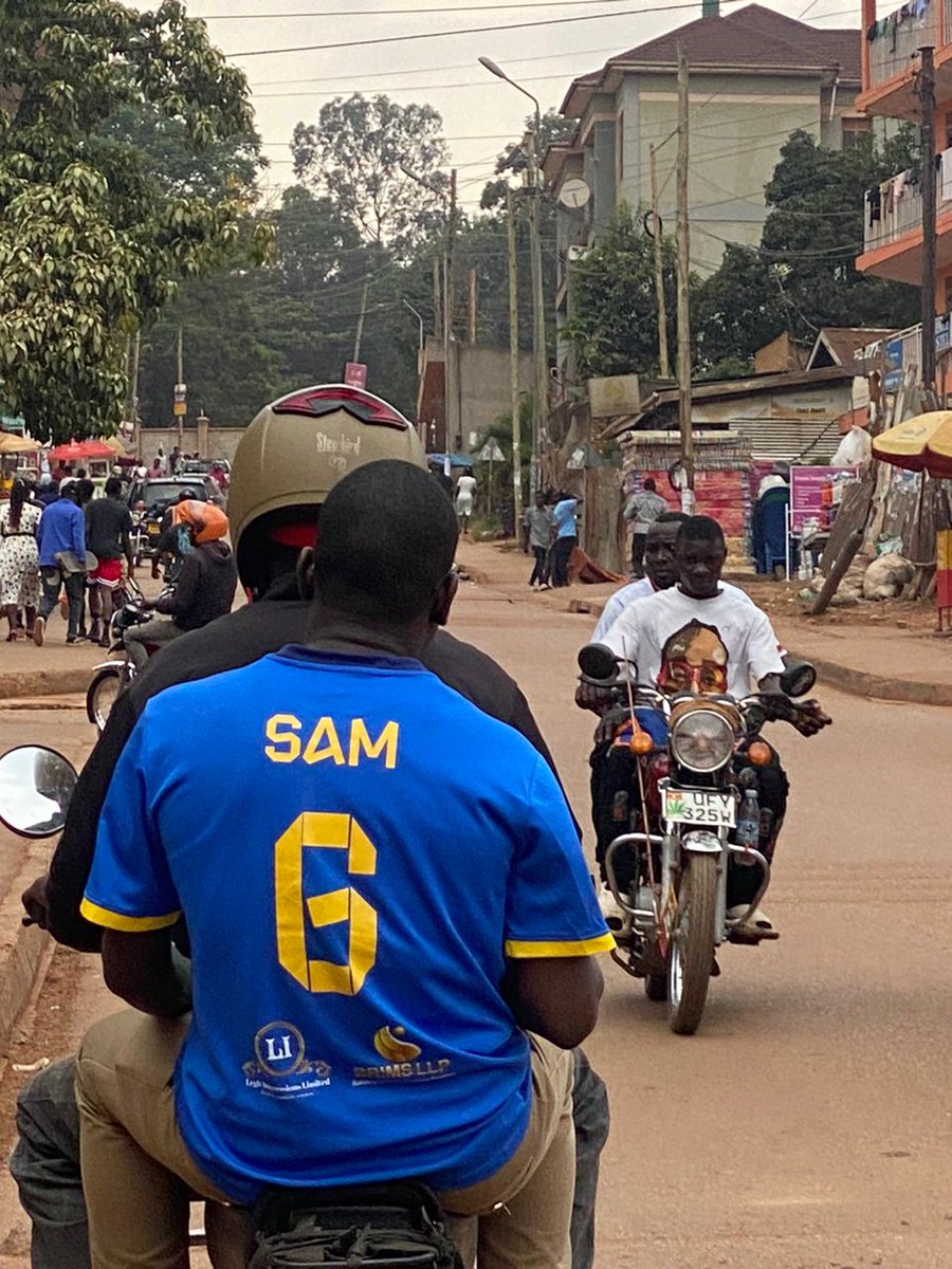 Kicking off a sunday with Brims LLP at the back! From the pitch to the boda, the passion never stops. ⚽🛵 #ParkyardFootball #BrimsOnTheGo #GameDayVibes #brimsllp #ndejjeleague 

<a href="/Mattephotoz/">Matte Derrick</a> on the camera
