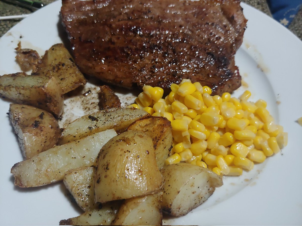 #steak #stovetoppotatoes #corn #glutenfree #homemade #homecooking