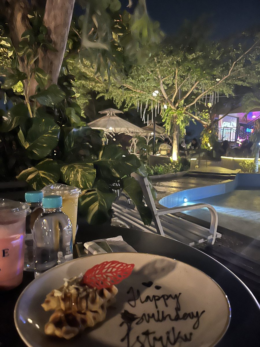 adindataa's tweet photo. Happy birthday din ... 
doanya 
Diberi kesehatan, kesabaran, kekuatan, keikhlasan, bahagia dan masuk surga amiiiin

🤍 https://t.co/qOOdZlrJ6J