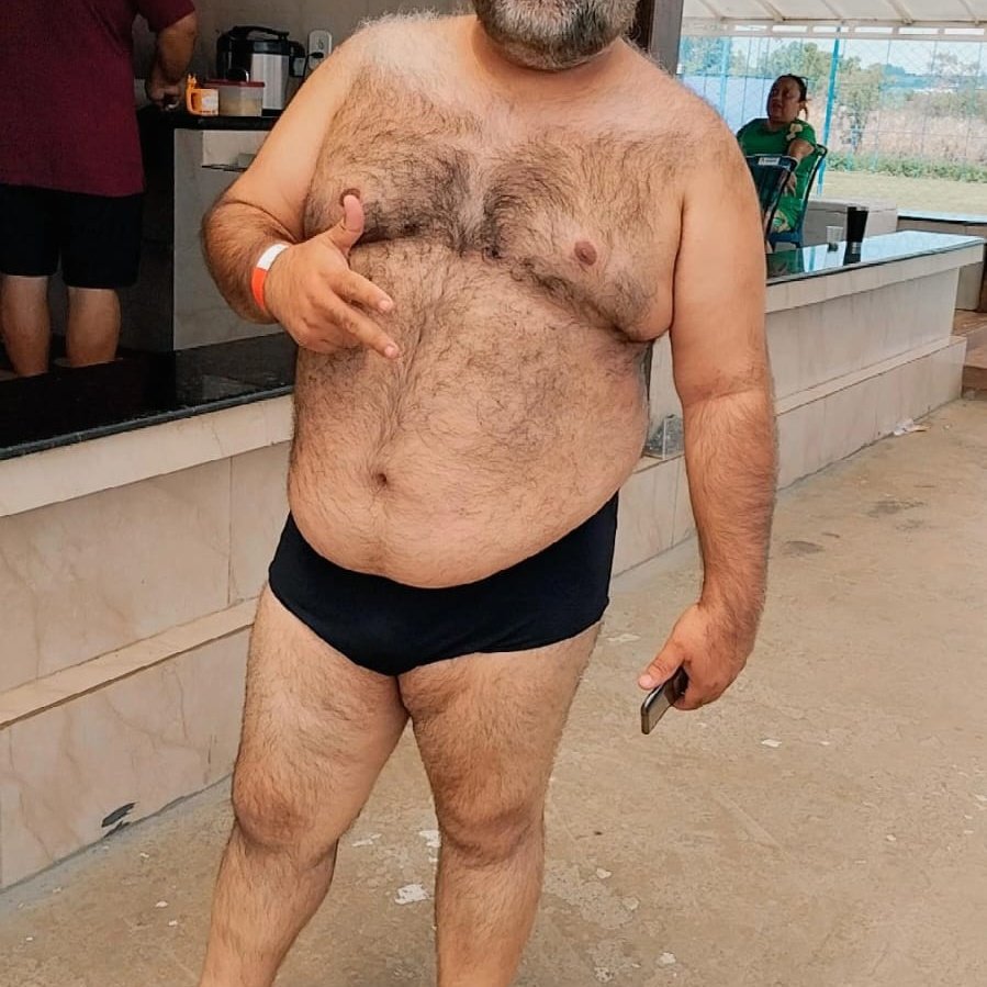 UrsoversatilDF's tweet photo. @coimbracarioca Urso na área rsrs https://t.co/S5E4EN8ZkA
