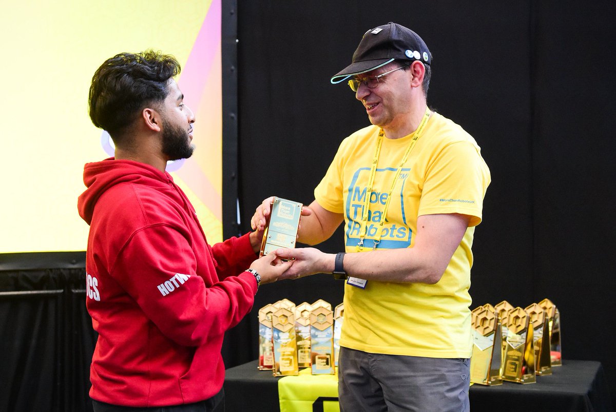 Our programme wouldn't be as impactful as it is without our volunteers! 

Our Youth Ambassadors interviewed one of our superstar volunteers, Andy! Having volunteered in many roles with us over the years, Andy is a member of our A-Team.💪

#MoreThanRobotsUK #FTCUKYouthAmbassadors