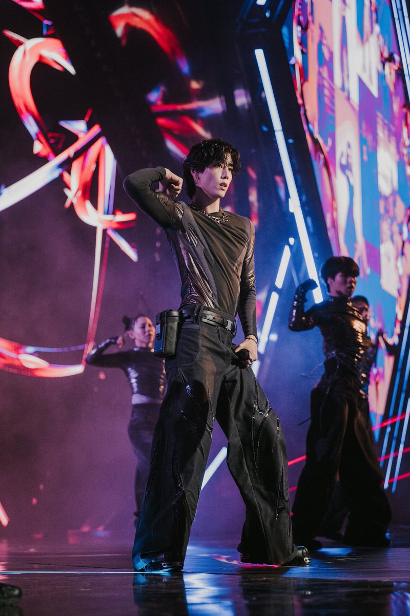 DNAmngmnt's tweet image. VALORANT Champions Opening Ceremony 

📺 youtu.be/mC-CVj4kurE?si…

Photos by Kenji Chong 

#MarkTuanxVALORANT 
#MarkTuan #Mark
#마크 #段宜恩 
@marktuan @ValorantEsports