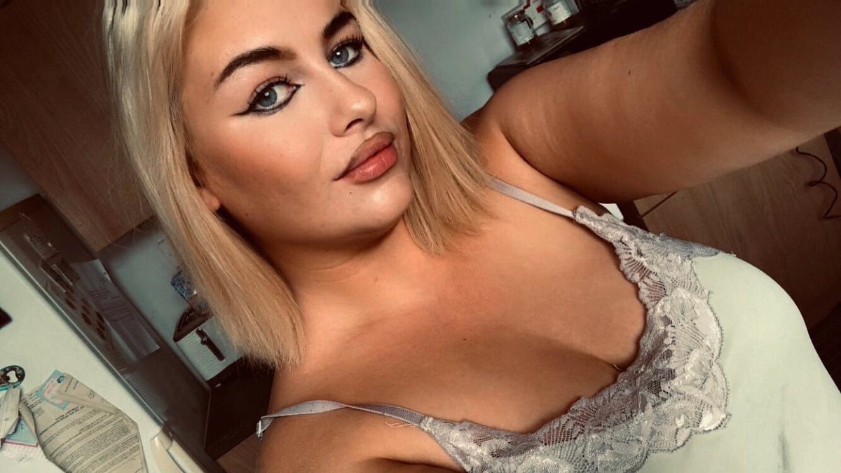 Hi daddy xxxx
#paypigswanted
#findo