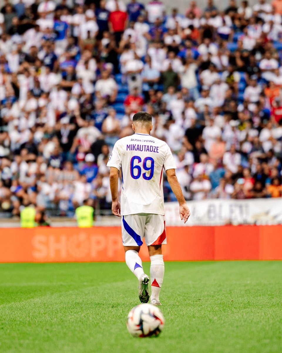 regzphotos's tweet image. Not the result I&apos;d hoped for but here are the photos from the first match of the season 📸 

🏟️ Groupama Stadium 

#OLASM
