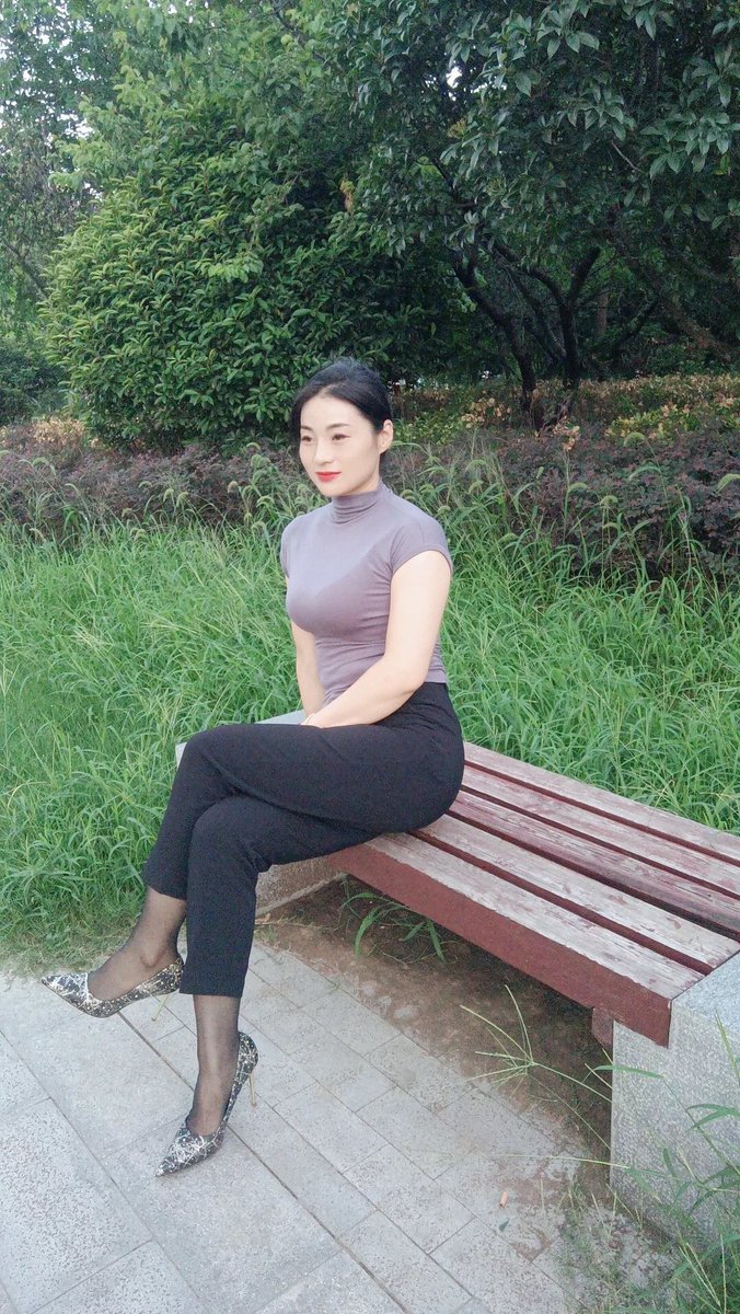 山东枣庄38岁美丽动人的云妮阿姨 https://t.co/3gkTClKk5c