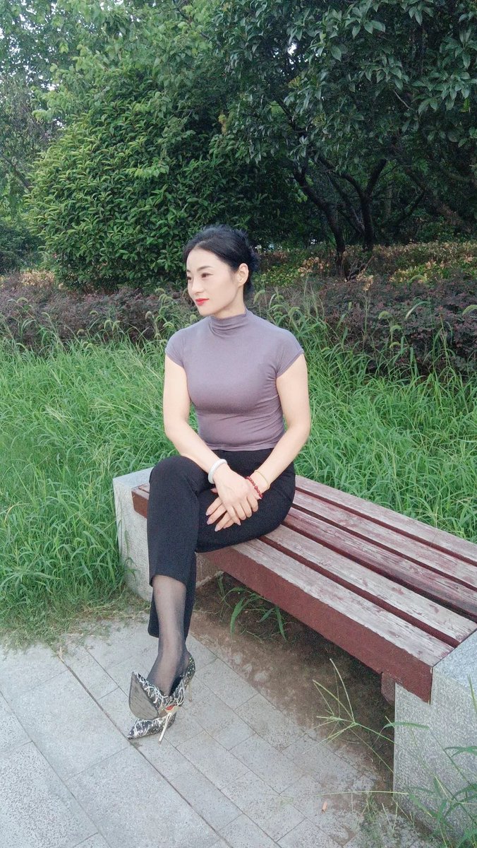 山东枣庄38岁美丽动人的云妮阿姨 https://t.co/3gkTClKk5c