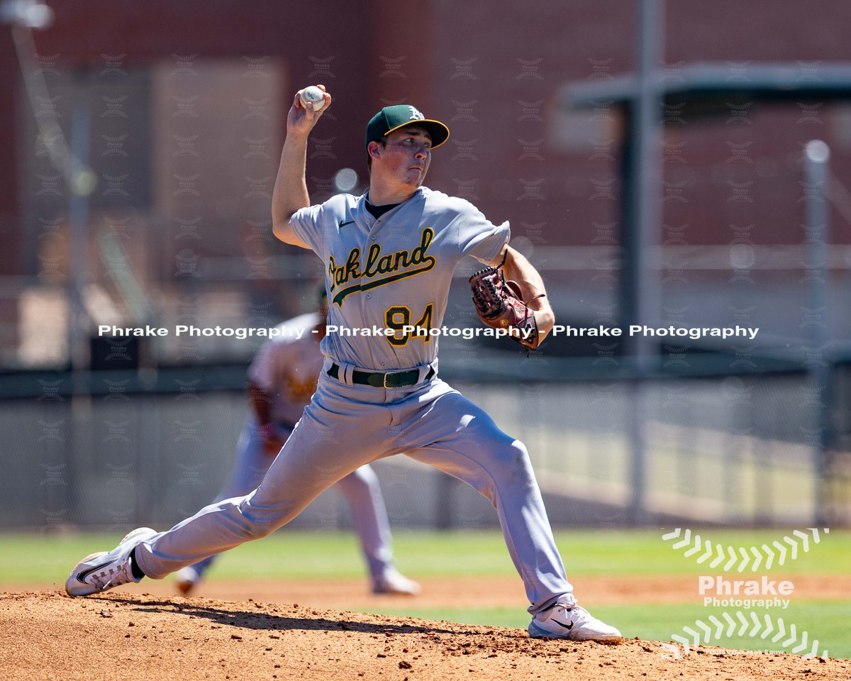 Phrake Photography tweet media