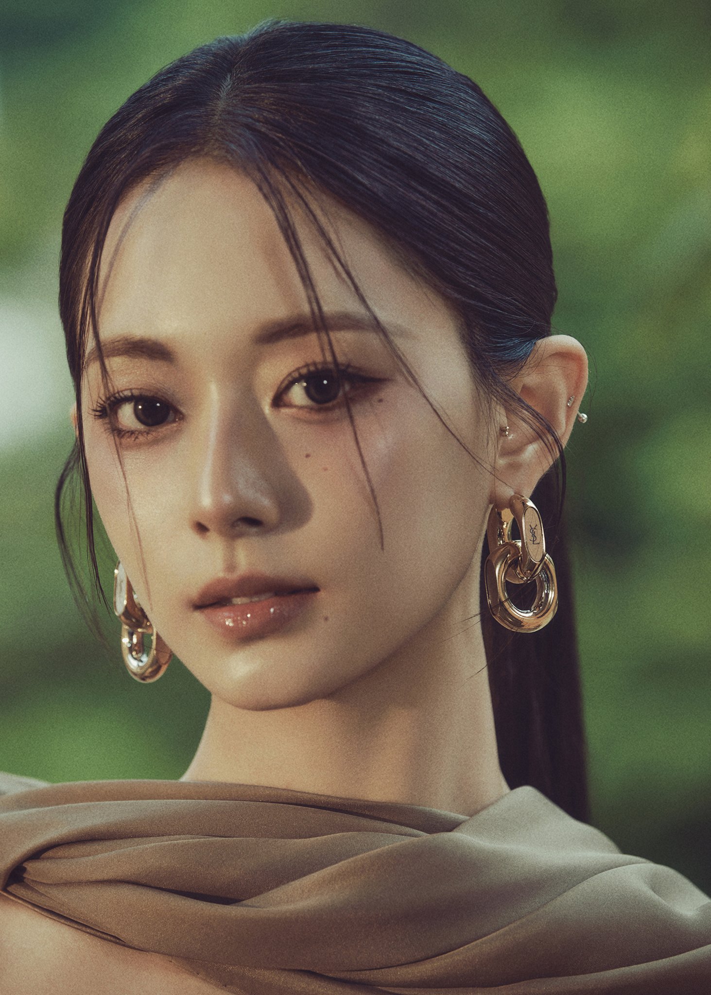 TWICE on X: 