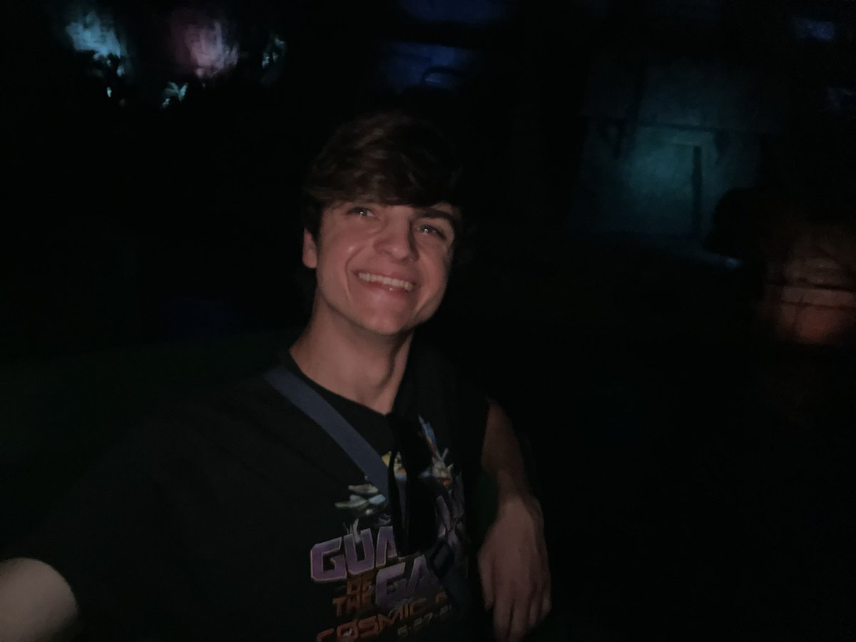TheSplashGuys's tweet photo. Ride 03 Gran Fiesta Tour Starring The Three Caballeros 🌮 10:27 AM. @Parkeology #ParkeologyChallenge #WDW #Epcot10 #GranFiestaTour @thatguyRyan97 we LOVE a walk on! Got the whole boat to myself too! 🤙🏻 https://t.co/DTTMqvTVje