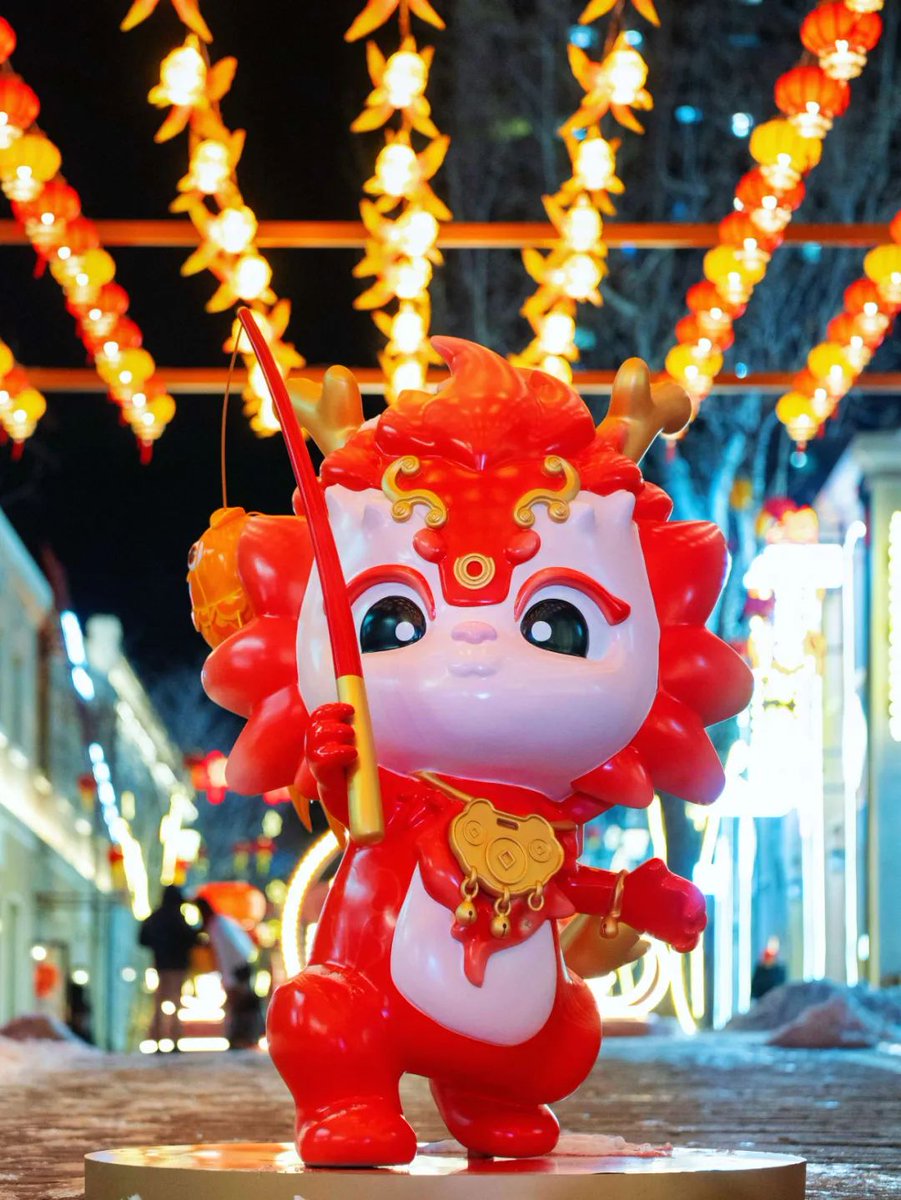 ShibeiChina's tweet photo. In #Qingdao’s coastal charm, the Dabaodao Cultural and Leisure Block in #Shibei District shines brightly, revealing its unique allure. During the Spring Festival, this historic area offers a variety of cultural and creative products. Explore and enjoy! https://t.co/ydrF2L2Yuc
