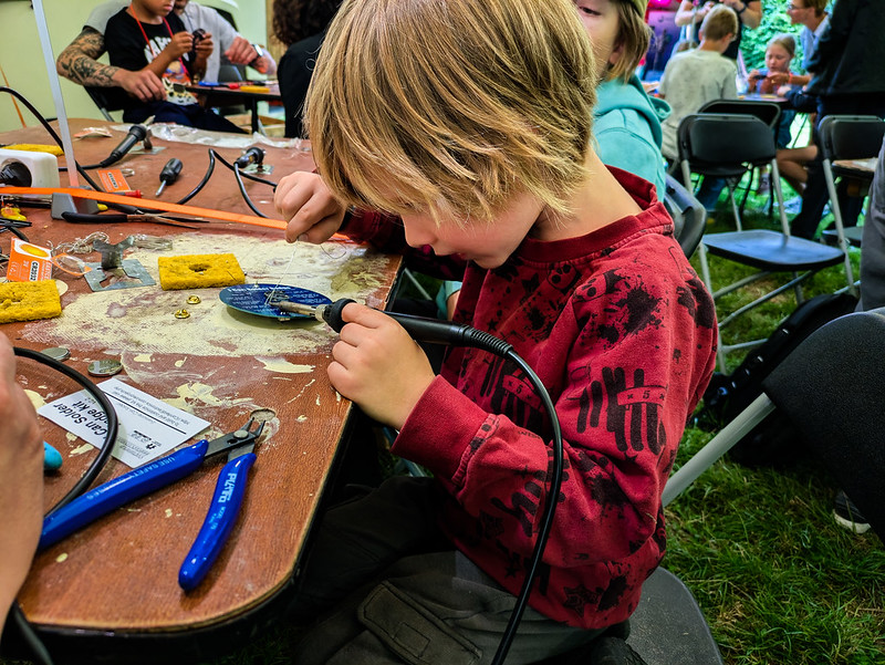 Photos from Fri3d Camp from last week (including a day in the medieval town of Leuven):
flickr.com/photos/maltman…