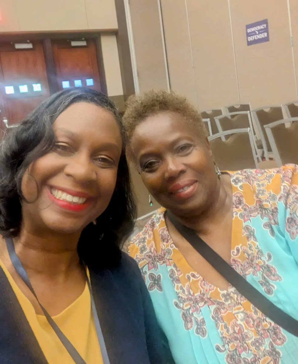 Tonya Phillips tweet media