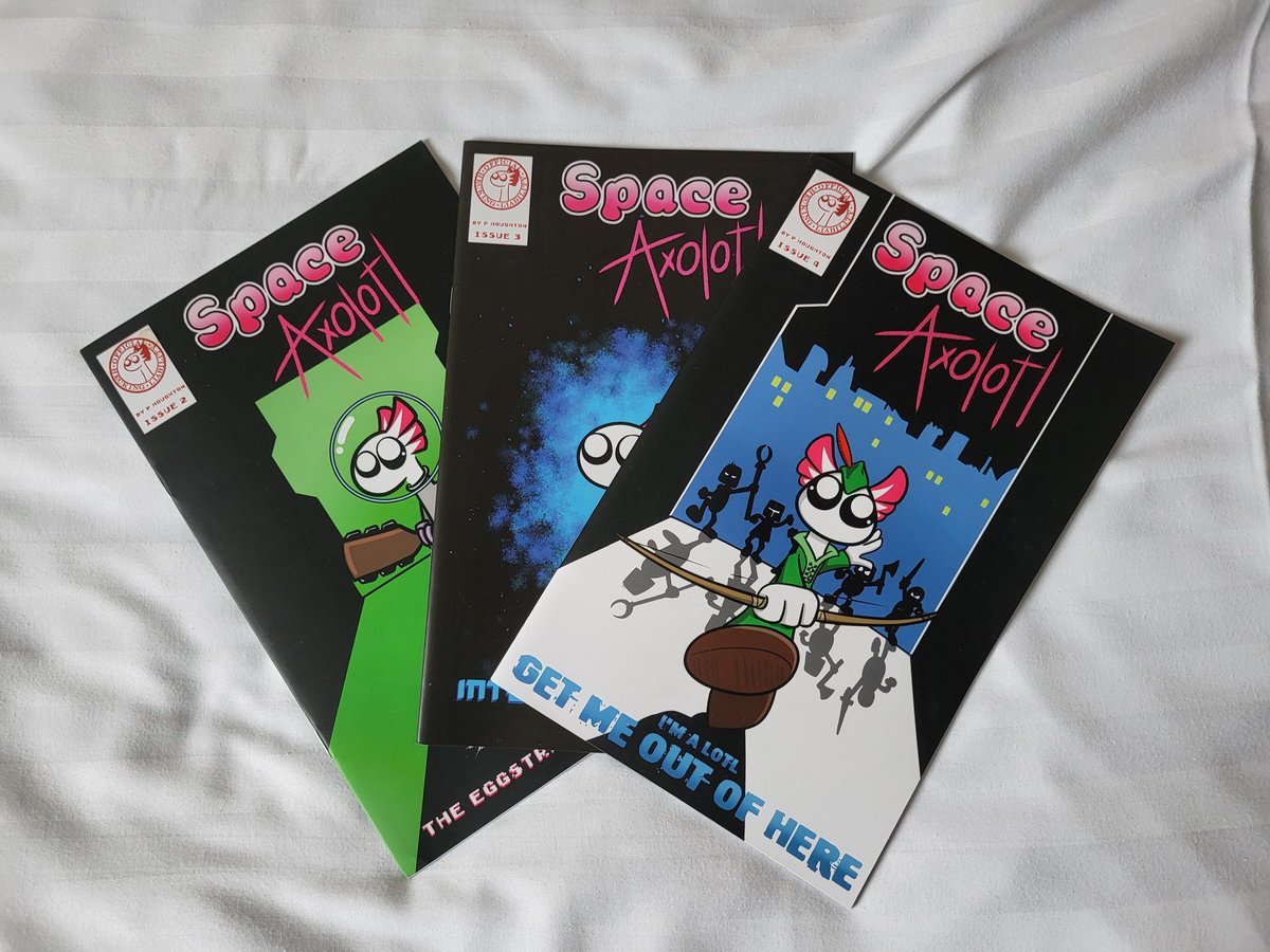 Last day of holiday. Discovered morecambecomic con was on. Got all caught up on <a href="/space_axolotl/">space axolotl</a> and daughter got her beano signed by Nigel Parkinson!