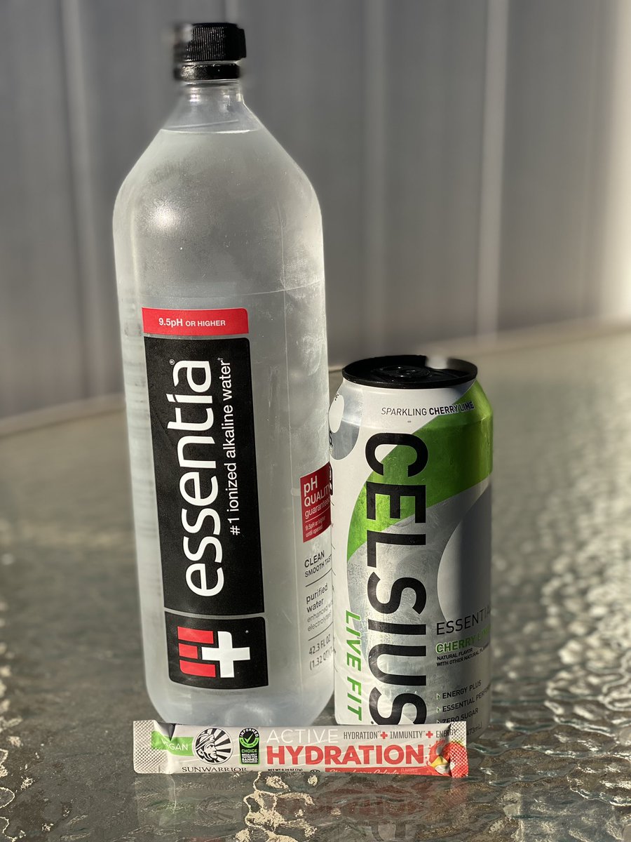 rads__22's tweet image. race day essentials!!
#performanceenhancing
#spartanrace