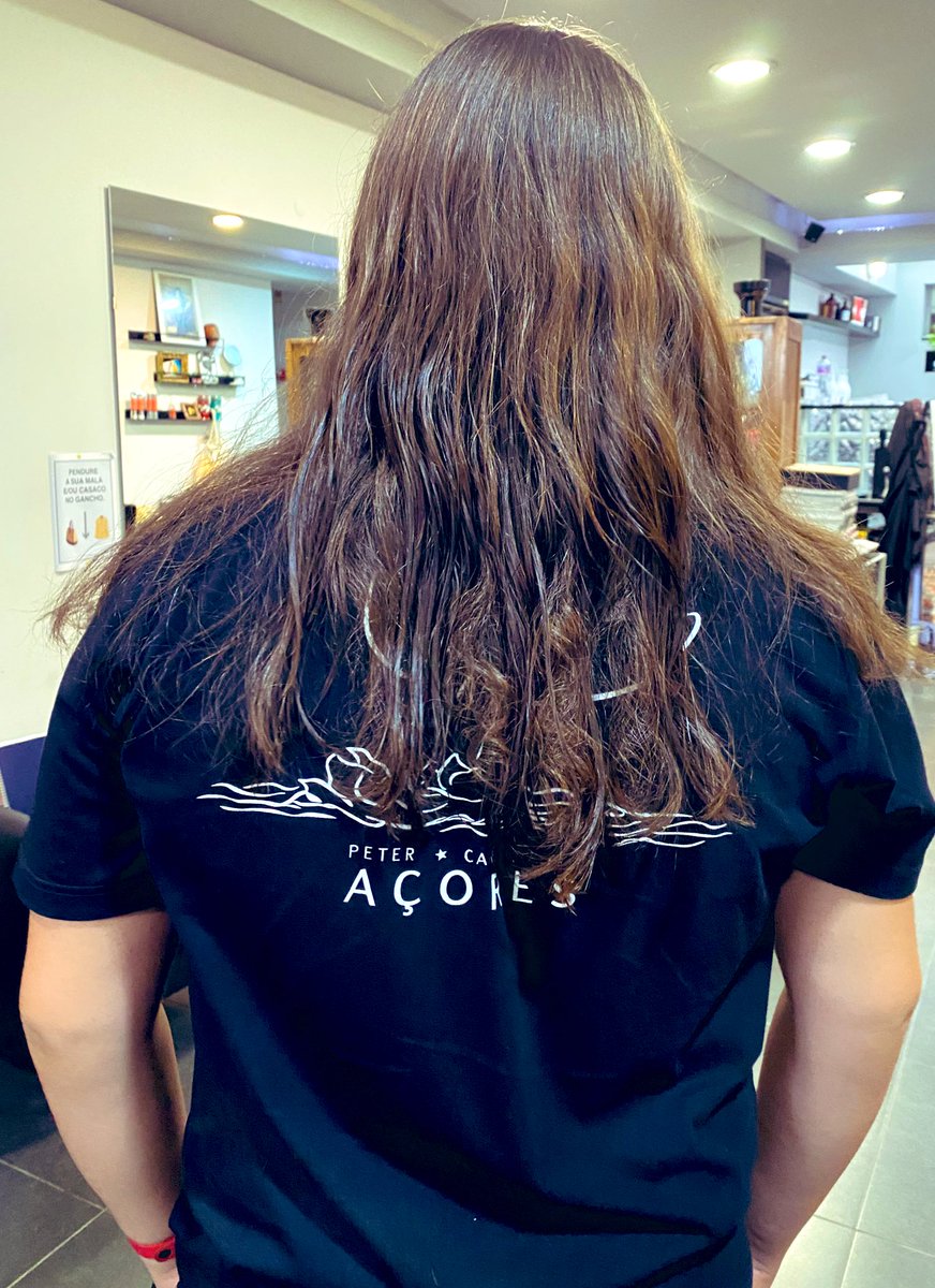 cessiem's tweet image. Tenho oficialmente um teenager em casa. 13 anos. Espero que seja uma adolescência meiga para mim.