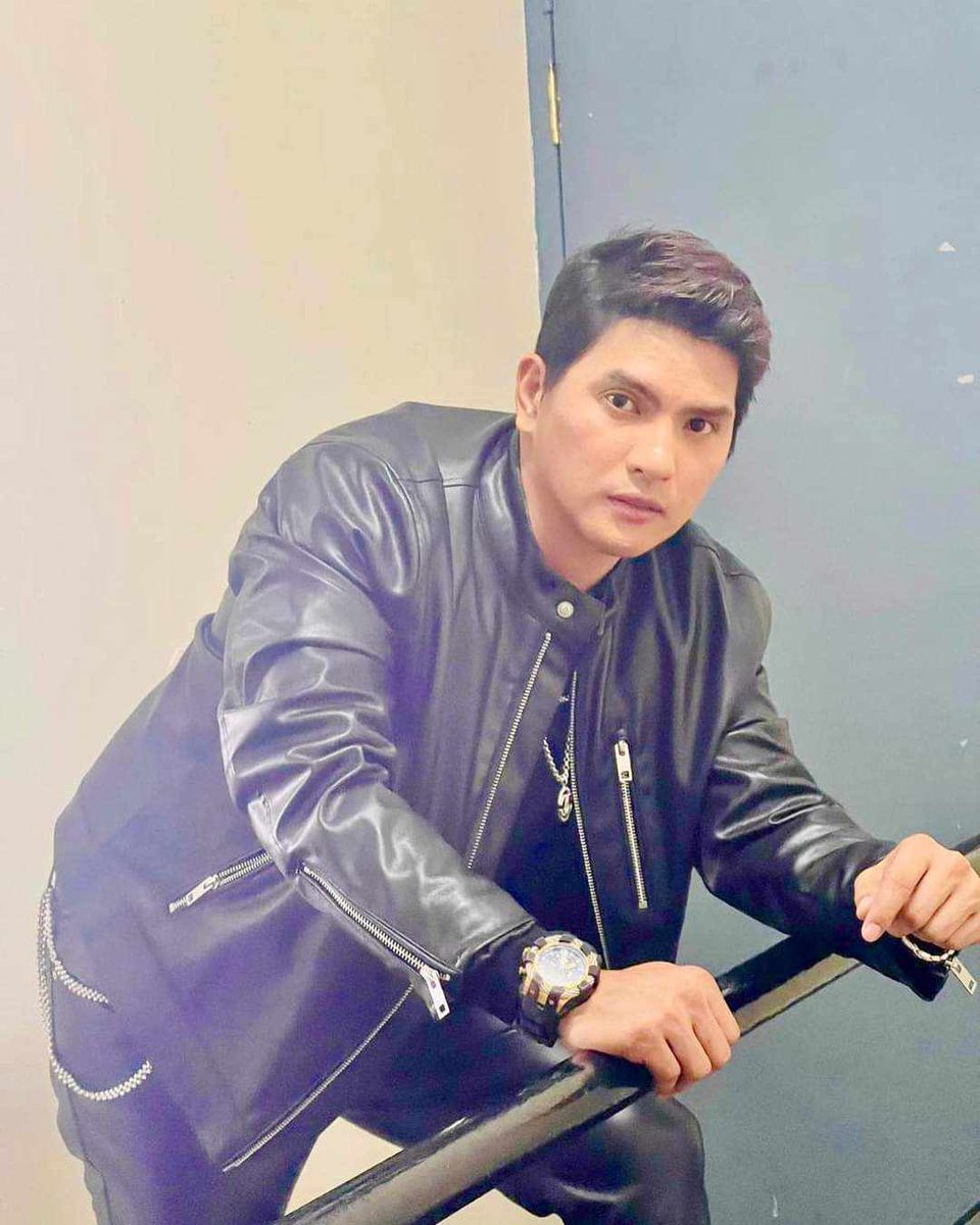 Pogi naman talaga 🥰🥰🥰

#MygzMolinoAtClownz