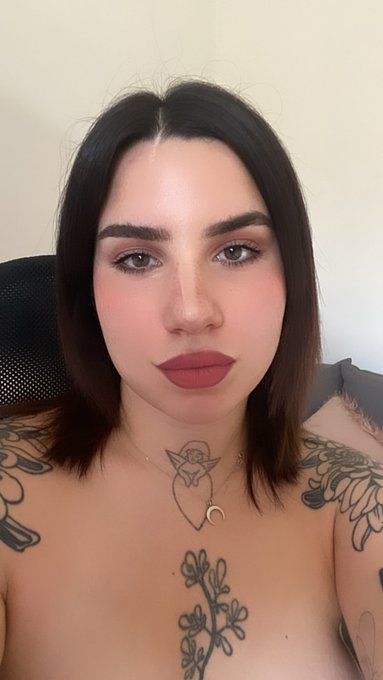 Live now 😁 https://t.co/CiKpH7yDSv https://t.co/bw51FYy5r2<a href="/tag/twerk"class="tags"><span>#twerk</span></a><a href="/tag/tattoomodel"class="tags"><span>#tattoomodel</span></a><a href="/tag/pawg"class="tags"><span>#pawg</span></a><a href="/tag/bootyqueens"class="tags"><span>#bootyqueens</span></a><a href="/tag/tatto"class="tags"><span>#tatto</span></a>