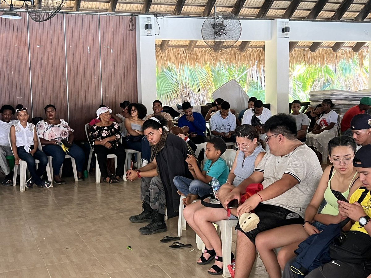 HelioenayCastro's tweet photo. Sesiona el plenario final del 28 Campamento Internacional de la Juventud Democrática Antifascita y Antiimperialista.
Ratificamos nuestra Solidaridad internacional.
#CIJDAA #Feflas #JuventudCaribe https://t.co/1CI99LcoCu