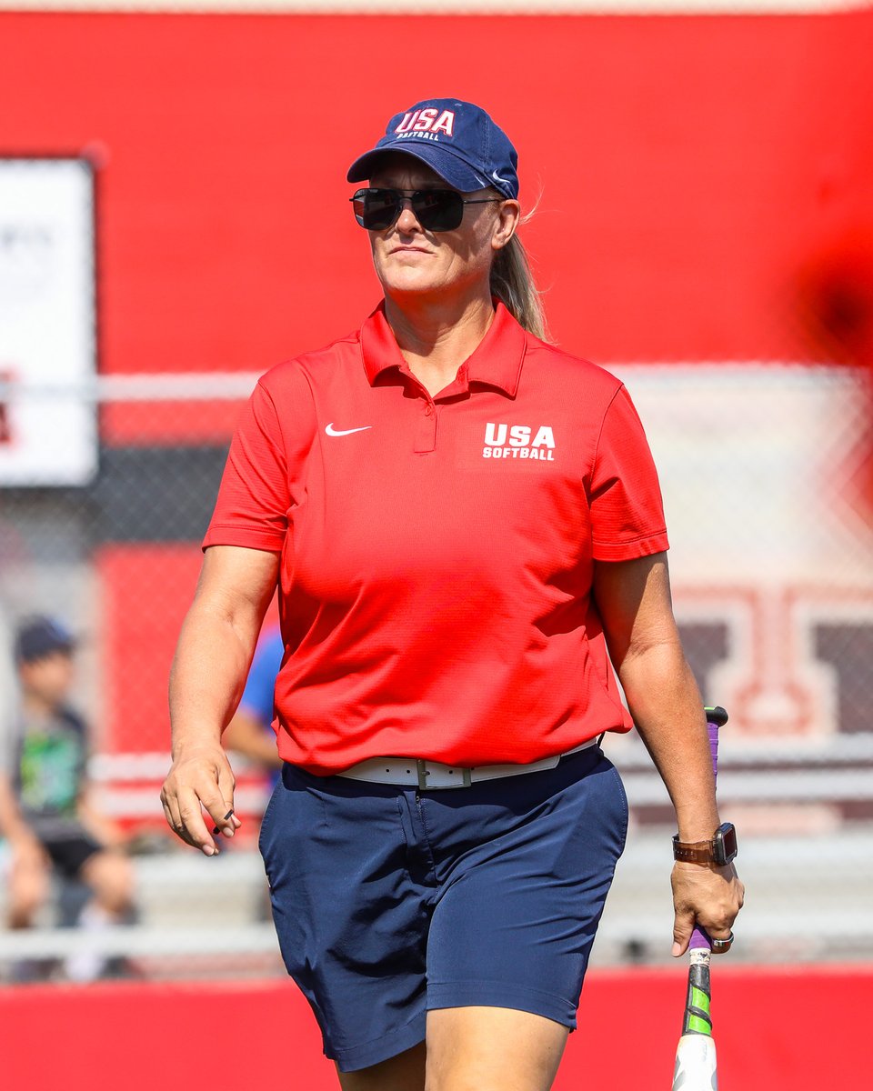 USASoftballJWNT's tweet image. 𝙏𝙪𝙣𝙞𝙣' 𝙪𝙥 for the show 🔥

#U18WNT | @WBSC