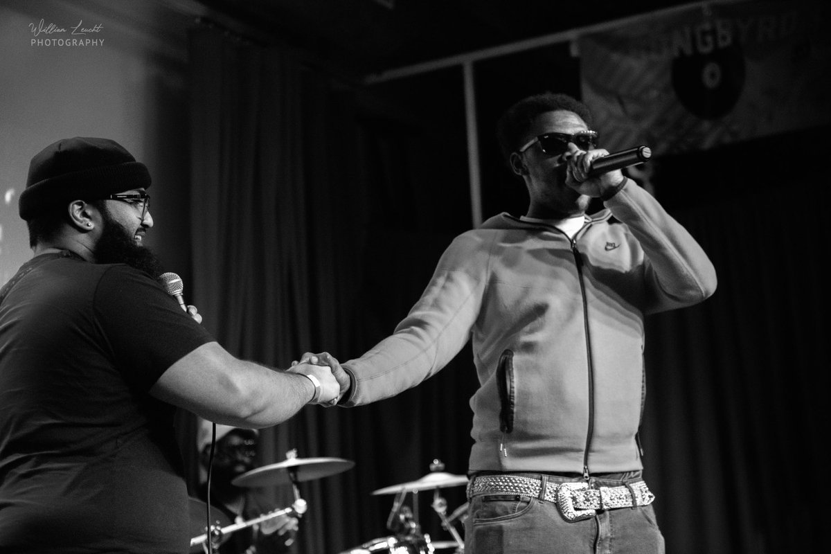 hustlemandre's tweet photo. I LOVE THIS SHIT 🖤🔥🔥🔥 EVERYTHING THAT COMES WITH IT 💯 S/O TO @opengemusa @songbyrddc 🎶

#Godfirst #explorepage #fyp #artist #newmusic #singer #songwriter #soul #pain #rnb #opengemusa #songbyrd #nextup #dmv #dc https://t.co/pyWIrNtHKD