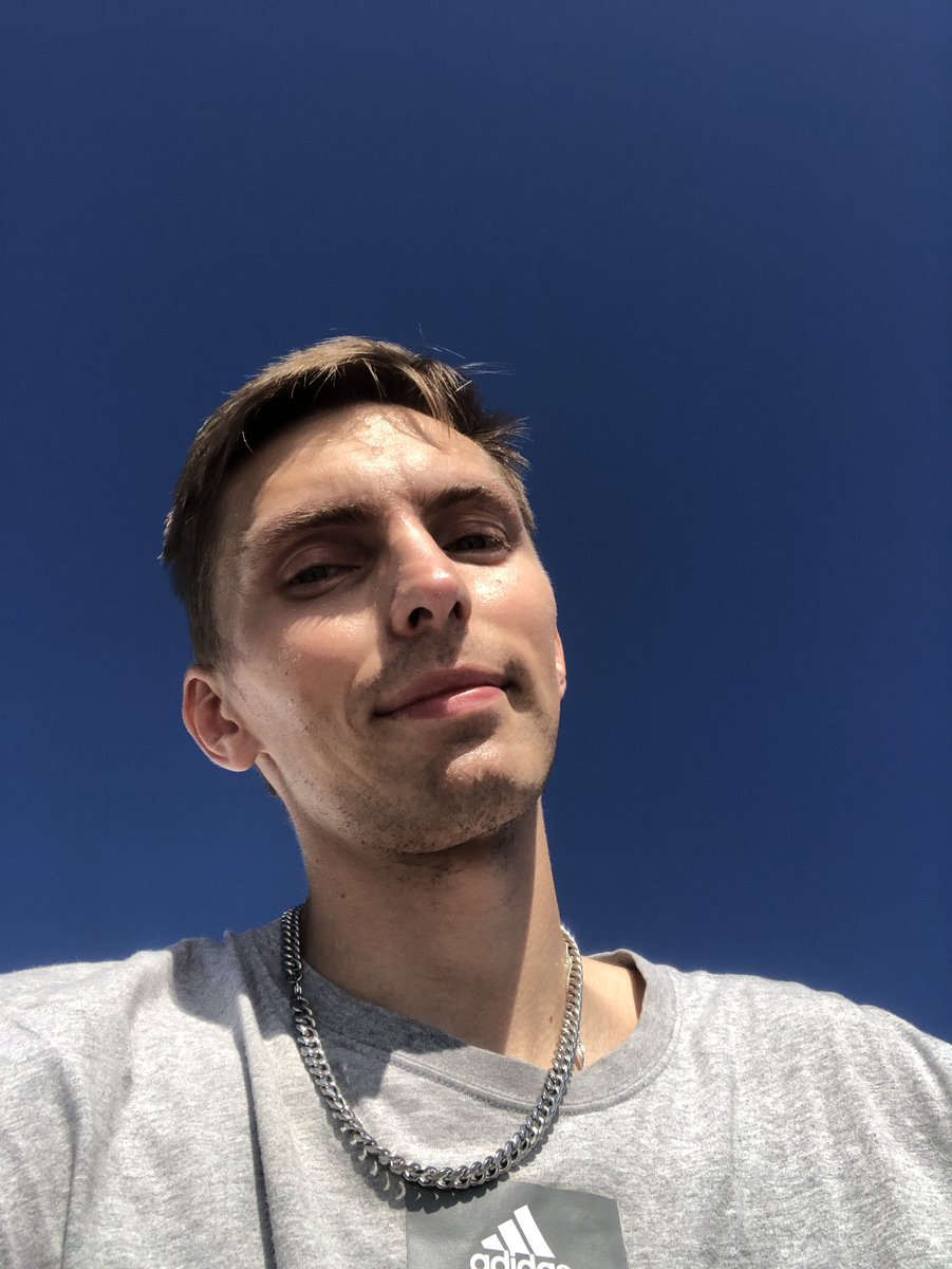 ouchdima's tweet image. Хочется чтобы лето было бесконечным! Ball is life 🏀