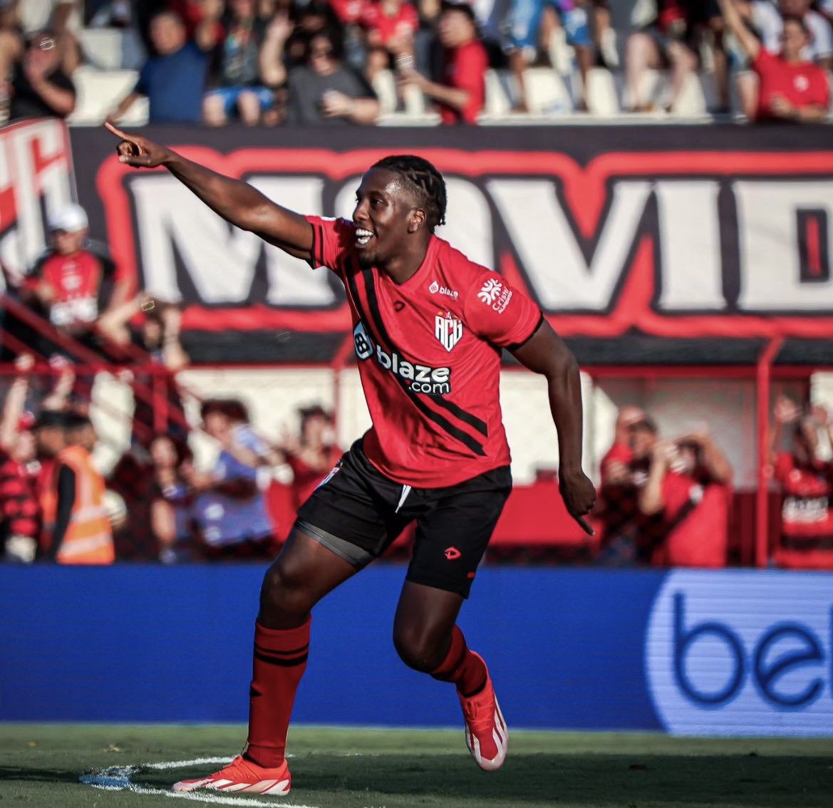 CAMPEONATO BRASILEIRO - RESULTADOS - 24ª RODADA - 24/08:

- Atlético-GO 2 X 1 Juventude

⚽️ Jan Hurtado e Alejo Cruz; Diego Gonçalves

🏟️ Estádio Antônio Accioly

🔥 Jogo movimentado até o último minuto.

📸 || <a href="/ACGOficial/">Atlético Goianiense</a>