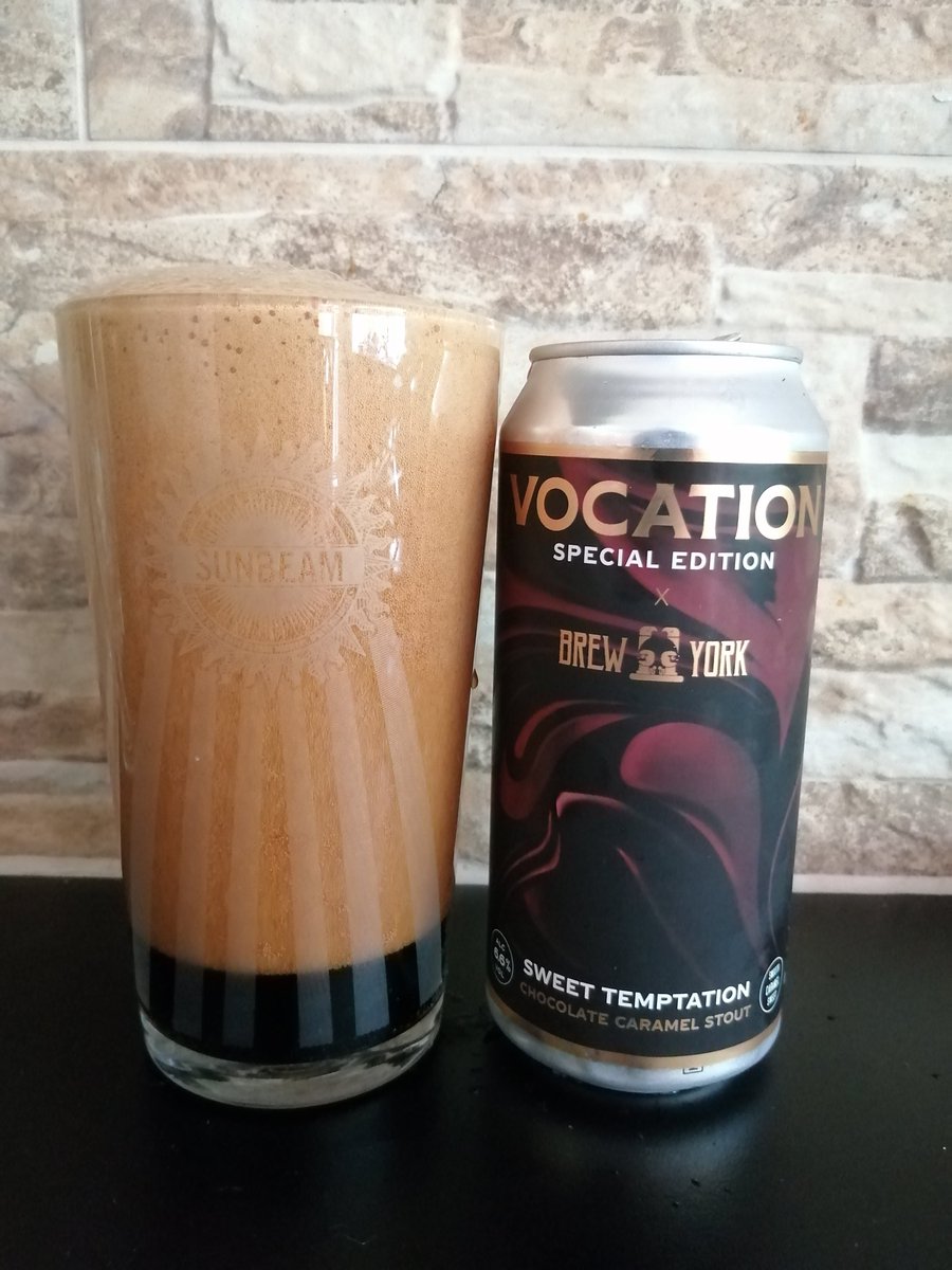 BertSmedley's tweet photo. @decoreape7 @OHarasBeers @PaulOBrien10 @mjpm67 @cb_phil @CorkBeer @Bilcro Great shout! - It's (a bit) "#Lively"👀
#Flange, Decster🍻🐢💥
#LadsLadsLads🇮🇳
#StoutsOnSunday🍺
#HardpourMassive🐭 https://t.co/ycownZaRca