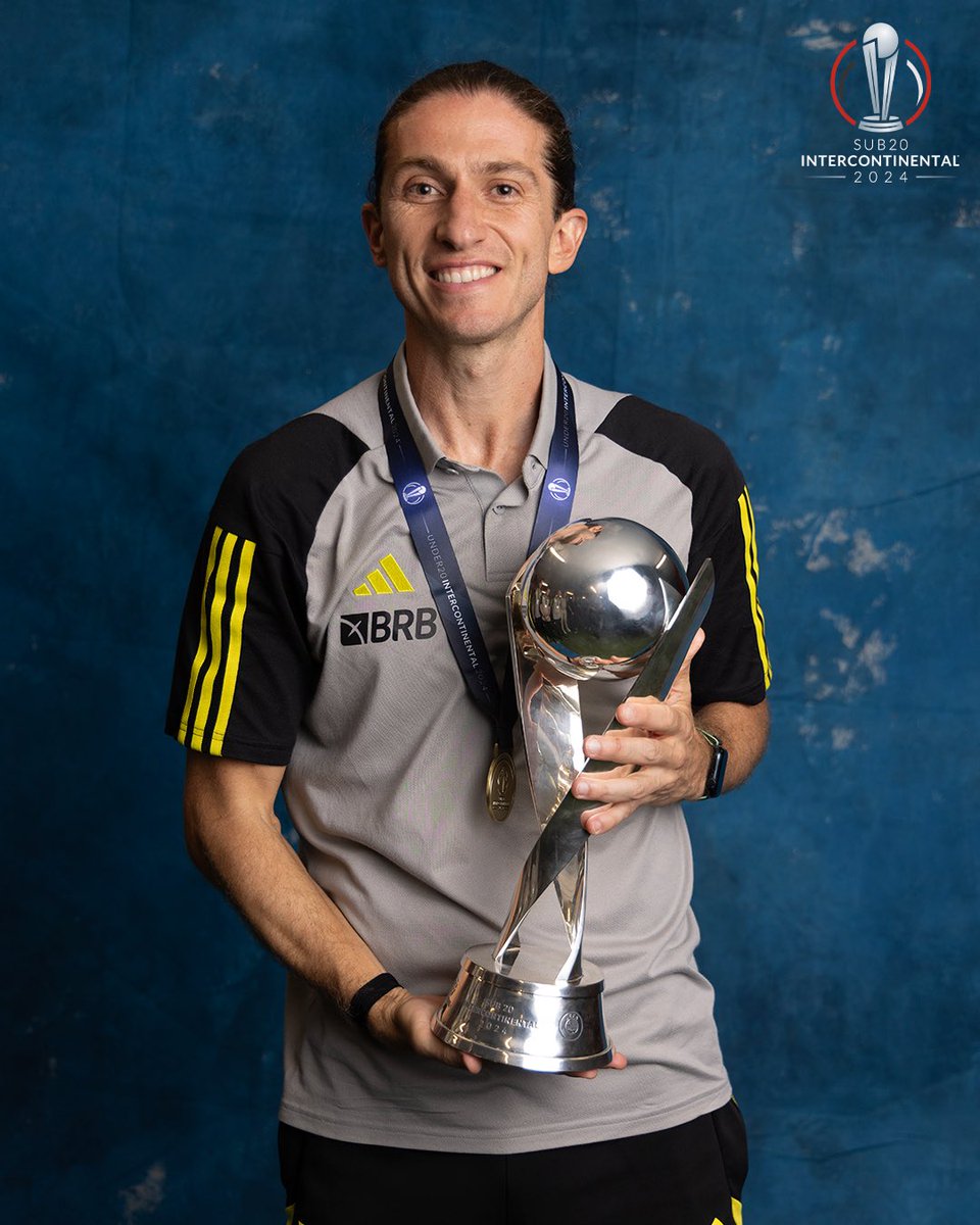 🏆 Simplesmente ídolo!

❤️🖤 <a href="/filipeluis/">Filipe Luis</a> 😍 <a href="/Flamengo/">Flamengo</a> 

🌟 #IntercontinentalSub20