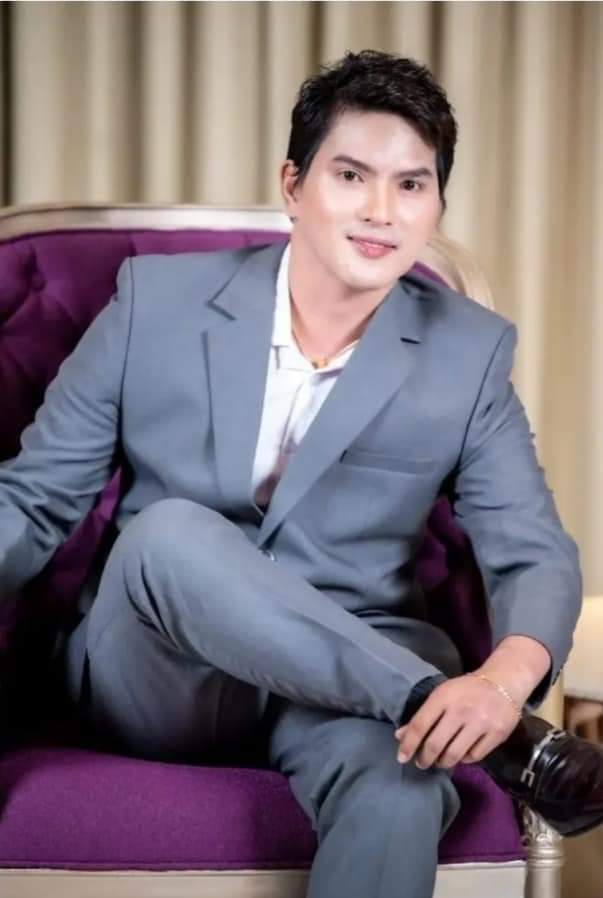 Everything has beauty, but not everyone can see

#MygzMolinoAtClownz