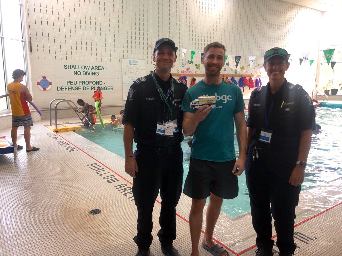 nodrowningott's tweet photo. 💧Headed out on the water? Vous allez près de l’eau? 

🛟Our partners remind you to #StaySafe, #KnowYourLimits and always #SwimWithABuddy! 

⛑️Nos reps vous rappellent de #SoyezPrudents et #NagezADeux pour restez en toute sécurité! 

@OttawaParamedic @bgcottawa @LifesavingON https://t.co/cMZkbuEqm8
