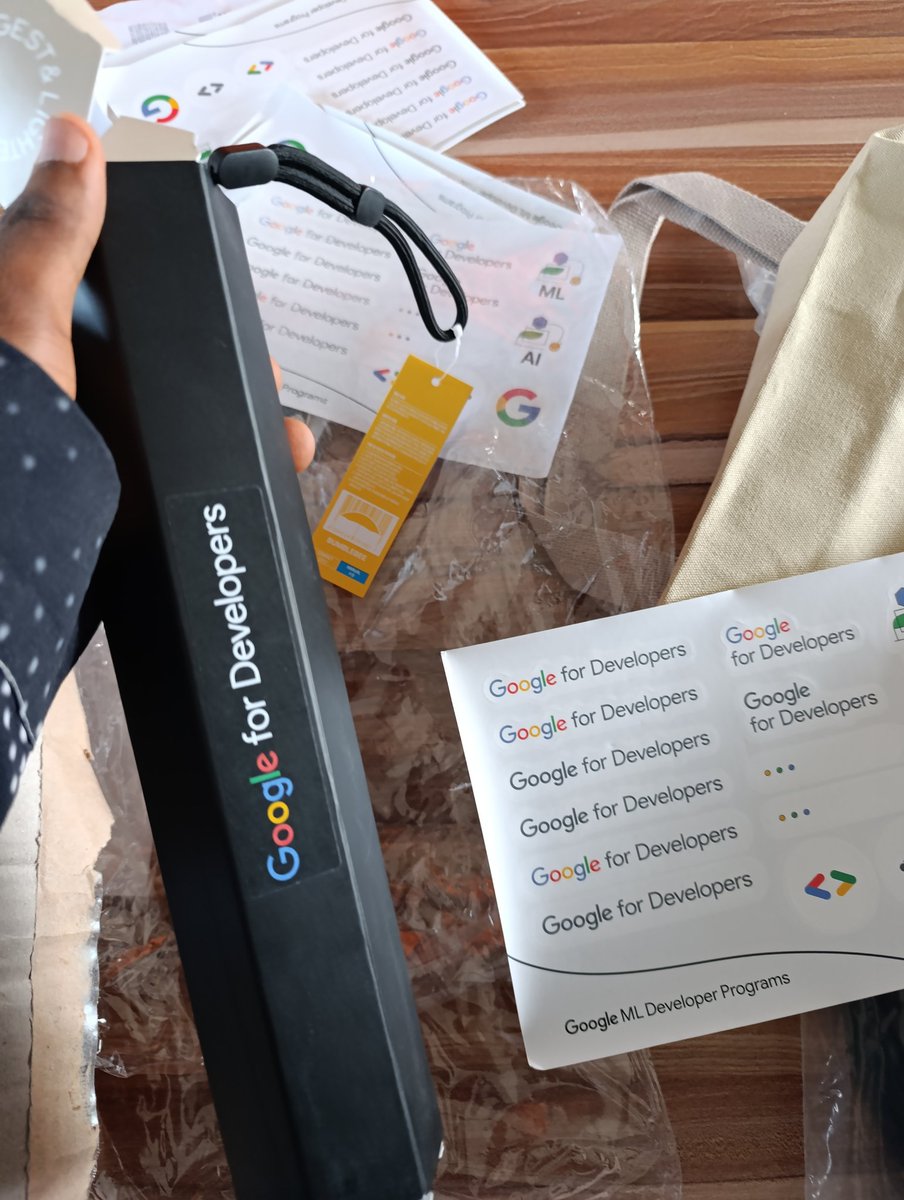 Victor_ML_AI's tweet image. Look what @googledevs ML Developer Programs sent to our community @TFUGUyo Uyo.
Super Grateful to Nari Yoon, @margaretmz @ksoonson and entire @GoogleAI / #ML Network. @ml_ecosystem
Indeed I was surprised to receive A surprise Award for our community.
#MachineLearninguyo #ai